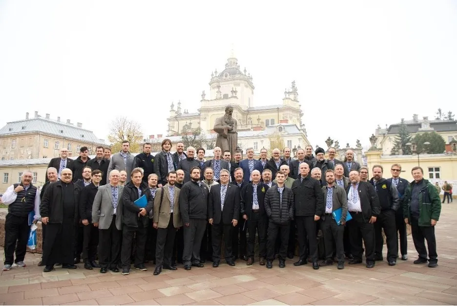 The Ukrainian Bandurist Chorus of North America to Tour California & Arizona in June 2026